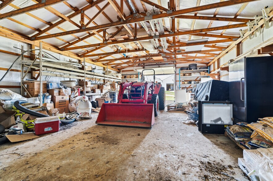 More Photos Of 22900 W Skelly Rd, Haskell Light Manufacturing For Sale