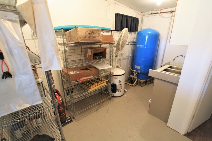 More Photos Of 5106 S Dundas Rd, Beaverton Trailer Camper Park For Sale