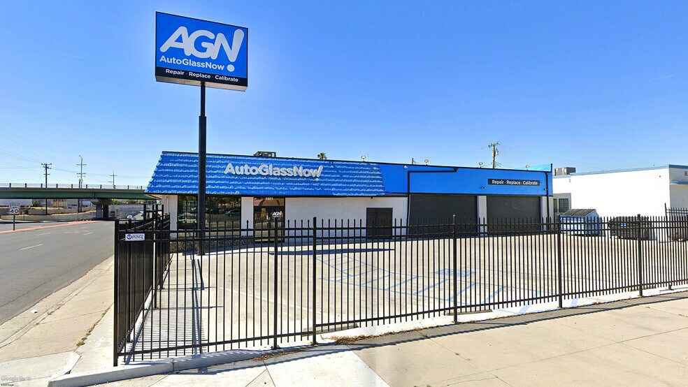 More Photos Of 1661 Union Ave, Bakersfield Auto Repair For Sale