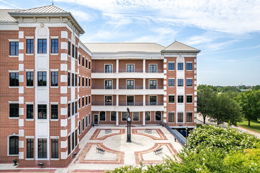 More Photos Of 5000 Legacy Dr, Plano Office For Lease