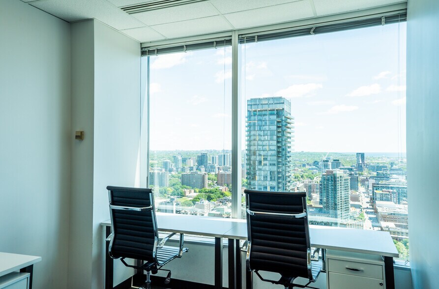 More Photos Of 1 Adelaide St E, Toronto Coworking Space