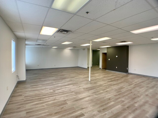 More Photos Of 1440 How Ln, North Brunswick Office For Lease