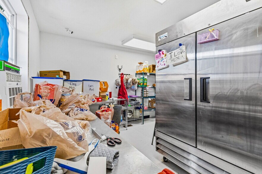 More Photos Of 925 Hendricks Dr, Lebanon Daycare Center For Sale