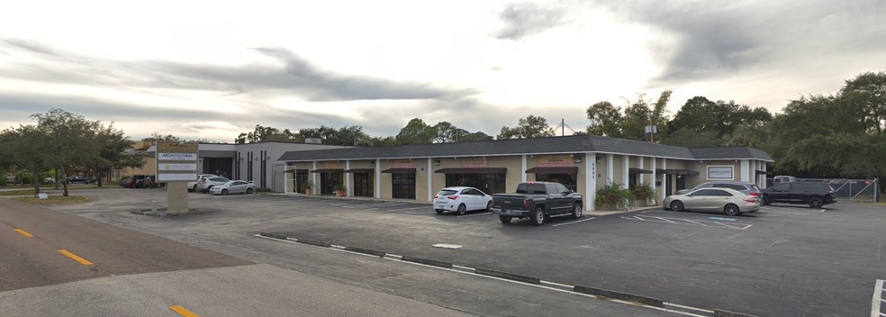 Primary Photo Of 5303 S MacDill Ave, Tampa Freestanding For Lease