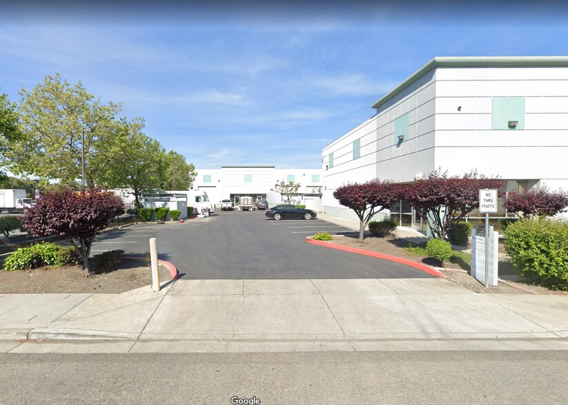 More Photos Of 28815-28839 Mack St, Hayward Warehouse For Sale