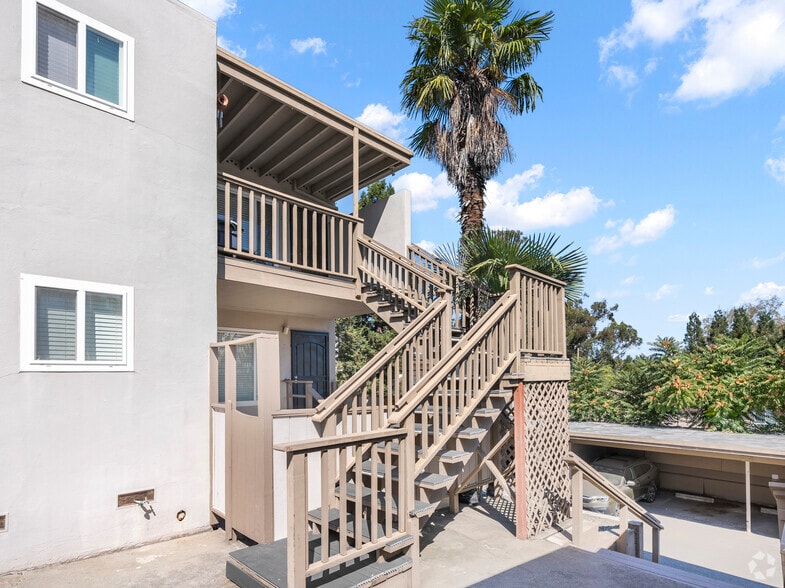 More Photos Of 105 Forrest Ave, Los Gatos Multifamily For Sale