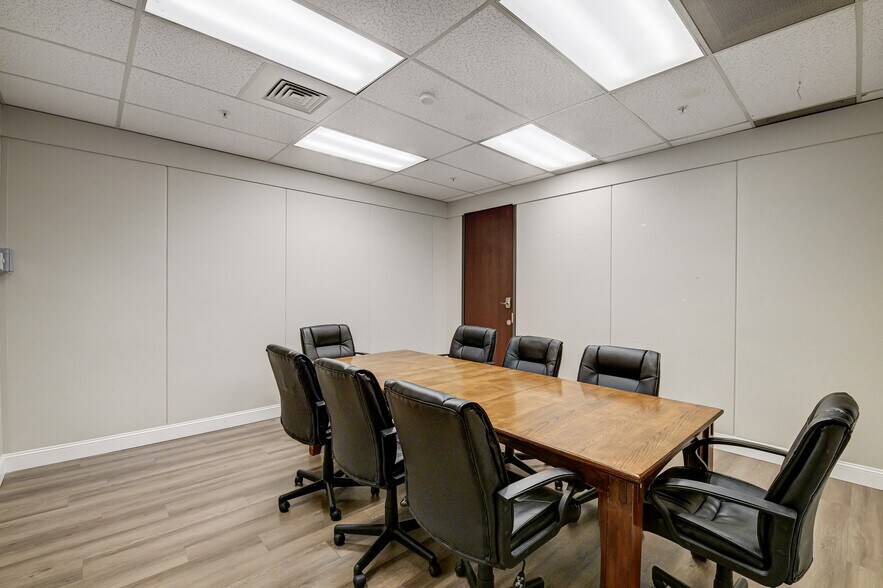 More Photos Of 9700 Research Dr, Charlotte Coworking Space