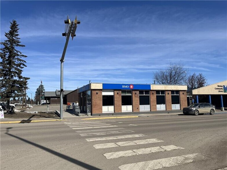 Primary Photo Of 4948 50 Ave, Rimbey Office For Sale