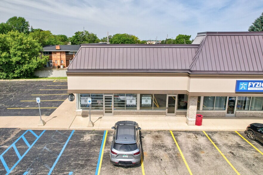 More Photos Of 3802 E Court St, Flint Unknown For Lease