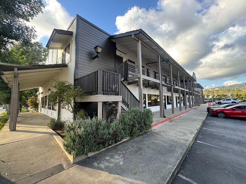 More Photos Of 451 W Bonita Ave, San Dimas Office For Lease