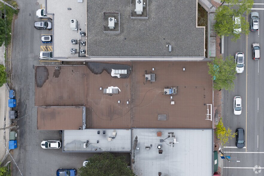 More Photos Of 2182 W 41st Av, Vancouver Storefront For Lease