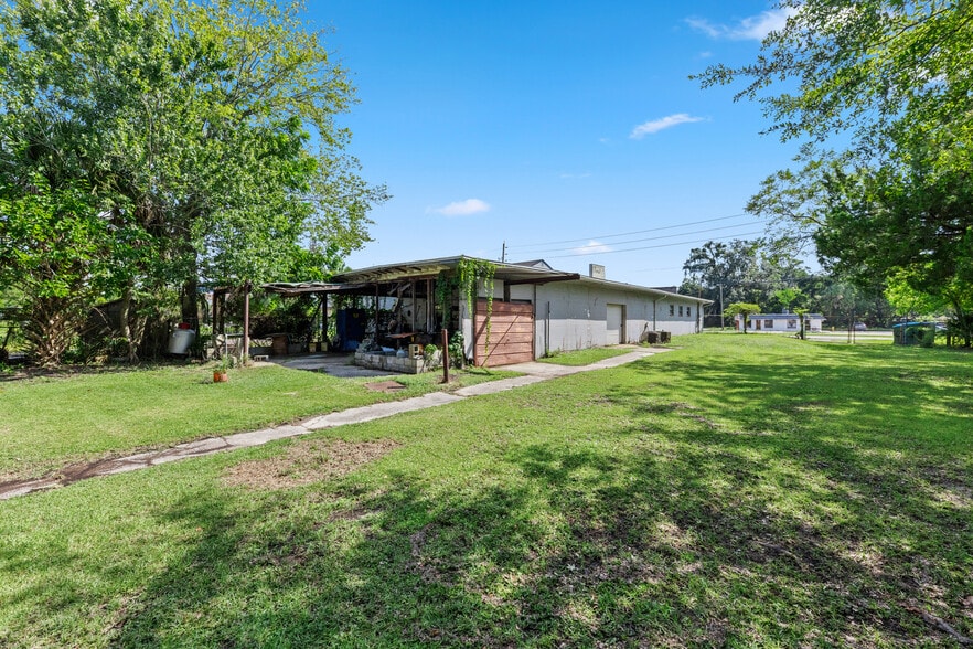 More Photos Of 7262 Lem Turner Rd, Jacksonville Auto Repair For Sale