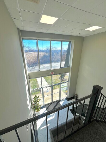 More Photos Of 310 Paterson Plank Rd, Carlstadt Manufacturing For Lease