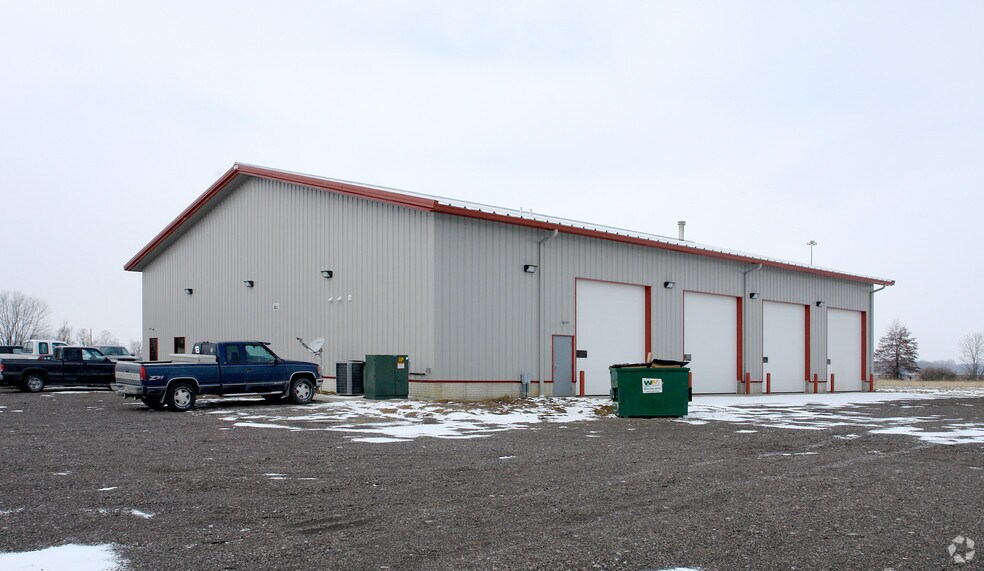 More Photos Of 10640 Lancaster Rd, Hebron Unknown For Lease