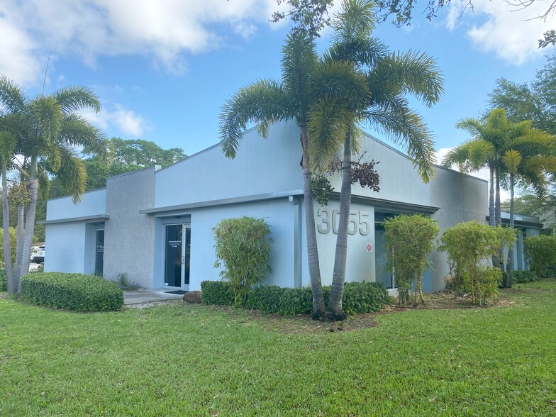 More Photos Of 3055 5th Ave N, Saint Petersburg Medical For Lease