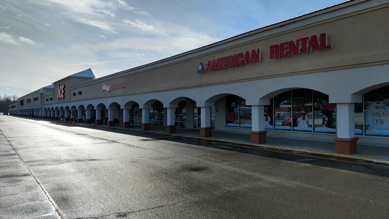 More Photos Of 427-525 S Memorial Dr, New Castle General Retail For Sale