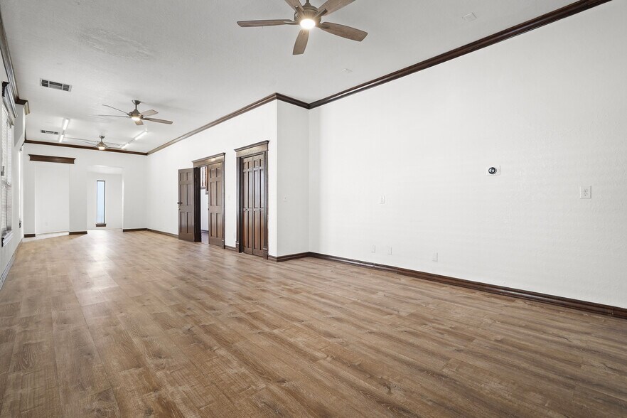 More Photos Of 1127 Wyoming Ave, El Paso Loft Creative Space For Lease