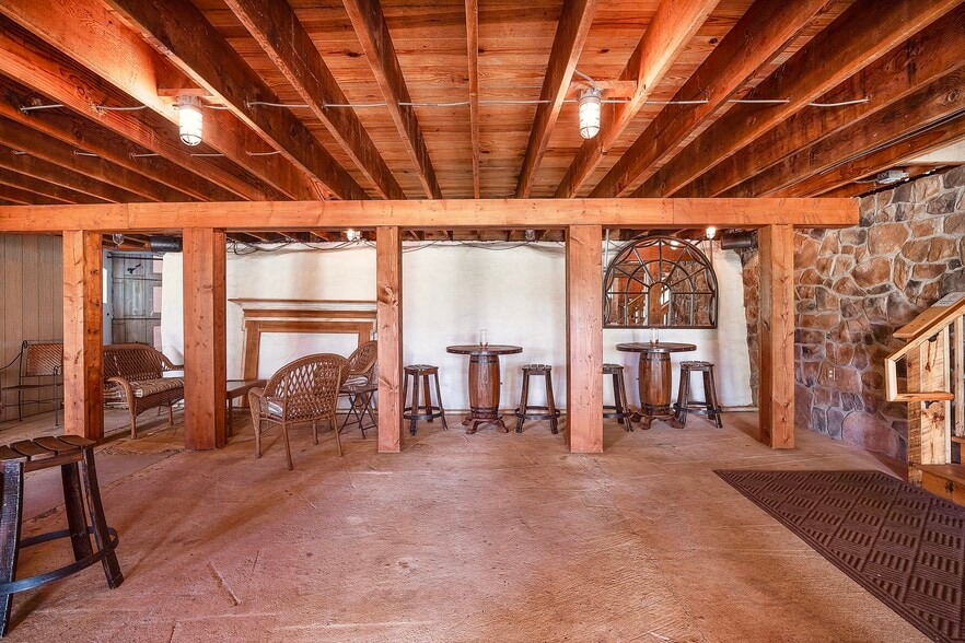 More Photos Of 1902 Jefferson Pike, Knoxville Lodge Meeting Hall For Sale