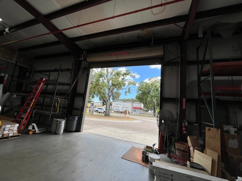 More Photos Of 7901 Benjamin Rd, Tampa Light Distribution For Lease