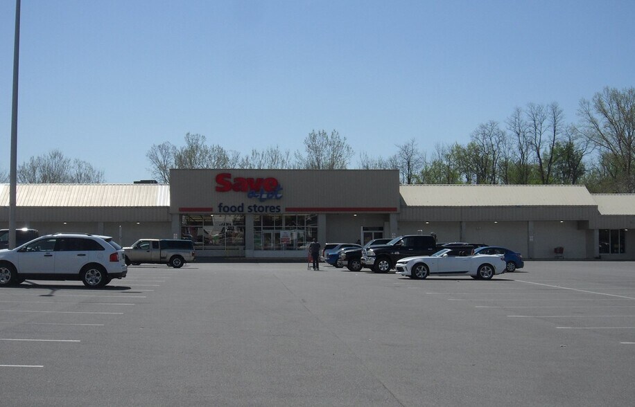 More Photos Of 13119 Broadway Ave, Alden Unknown For Lease