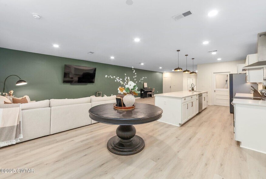 More Photos Of 56 Lee Ave, McKenzie Office Residential For Sale