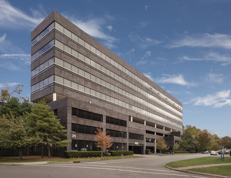 More Photos Of 25 Rockwood Pl, Englewood Medical For Lease