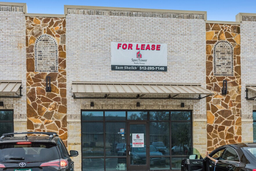 More Photos Of 2980 Joe Dimaggio Blvd, Round Rock Storefront For Sale