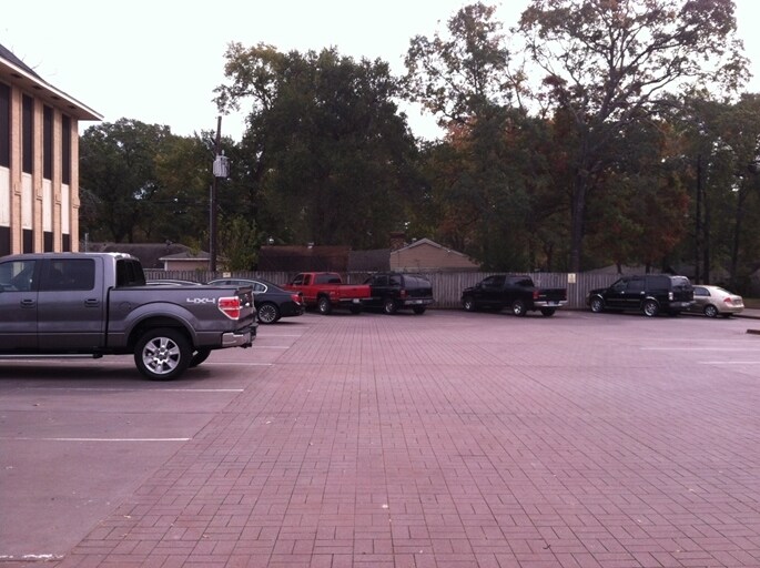 More Photos Of 409 N Loop 336 W, Conroe Office For Lease