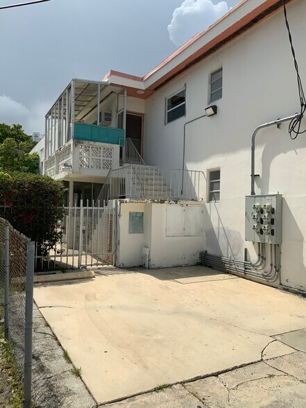 More Photos Of 625 Michigan Ave, Miami Beach Apartments For Sale