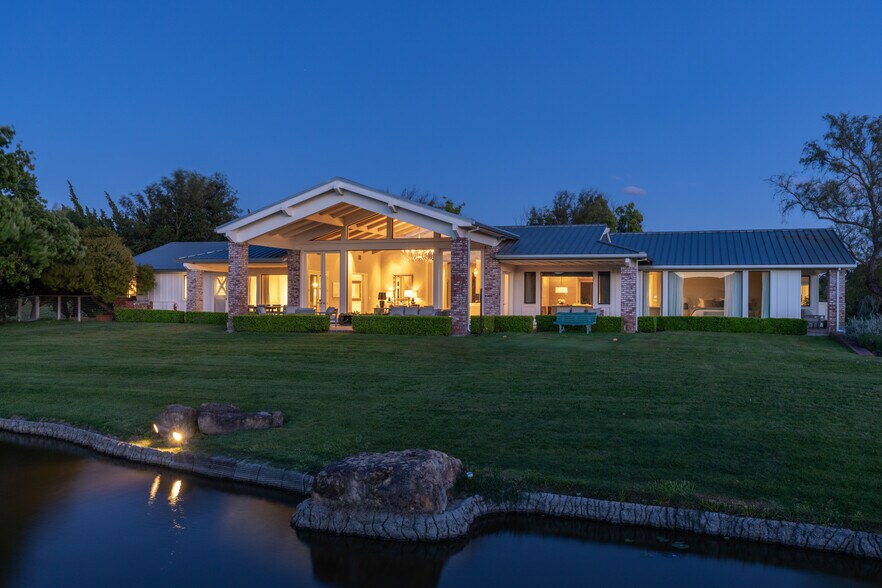 More Photos Of 1129 Dealy Ln, Napa Winery Vineyard For Sale