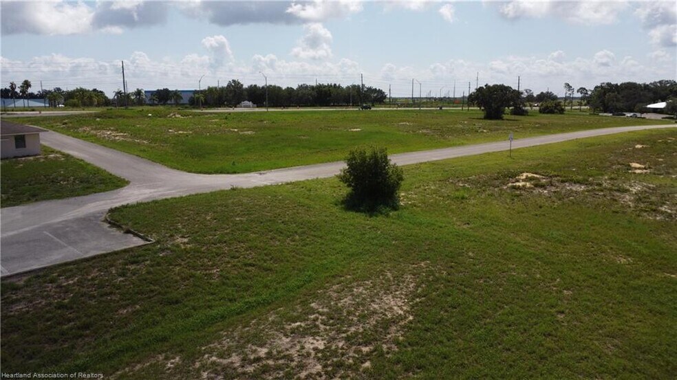 More Photos Of 1346B US 27 N hwy, Lake Placid Land For Sale