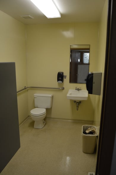 More Photos Of 340 Maple St, Frederick Specialty For Sale