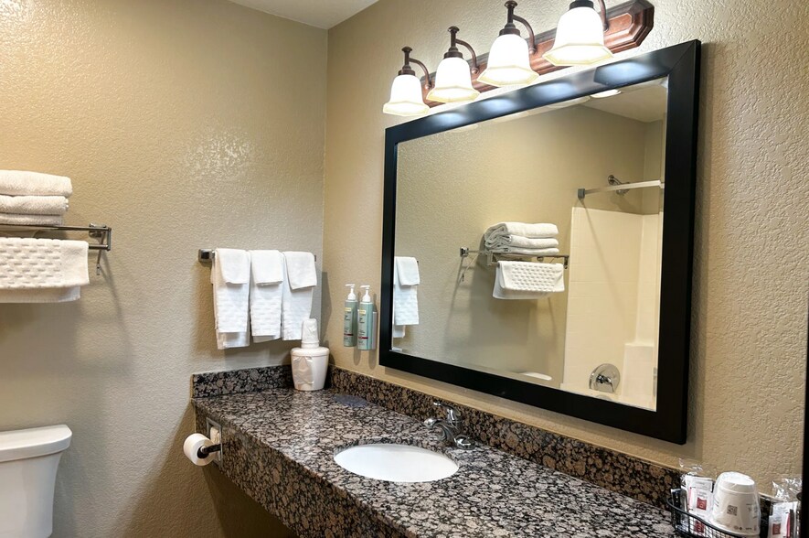 More Photos Of 1101 W Apache Trl, Apache Junction Hotel For Sale
