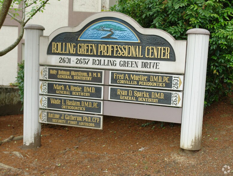 More Photos Of 2601-2605 NW Rolling Green Dr, Corvallis Office For Lease