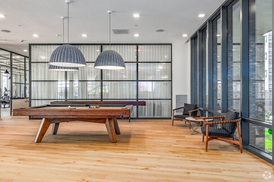 More Photos Of 2311 Dulles Station Blvd, Herndon Apartments For Lease