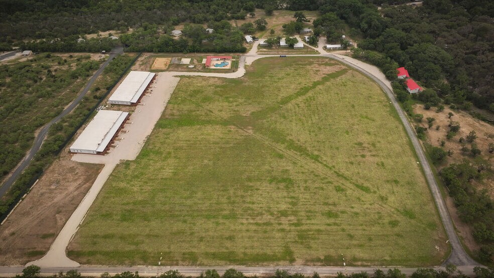 More Photos Of 7070 S US Highway 83, Concan Hotel For Sale