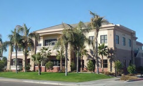 More Photos Of 1425 W Elliot Rd, Gilbert Medical For Lease
