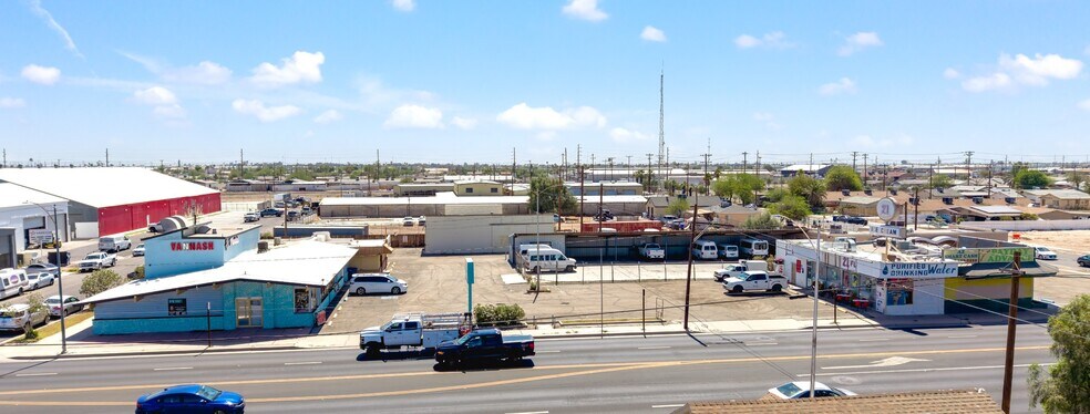 More Photos Of 497 S 4th St, El Centro General Retail For Sale