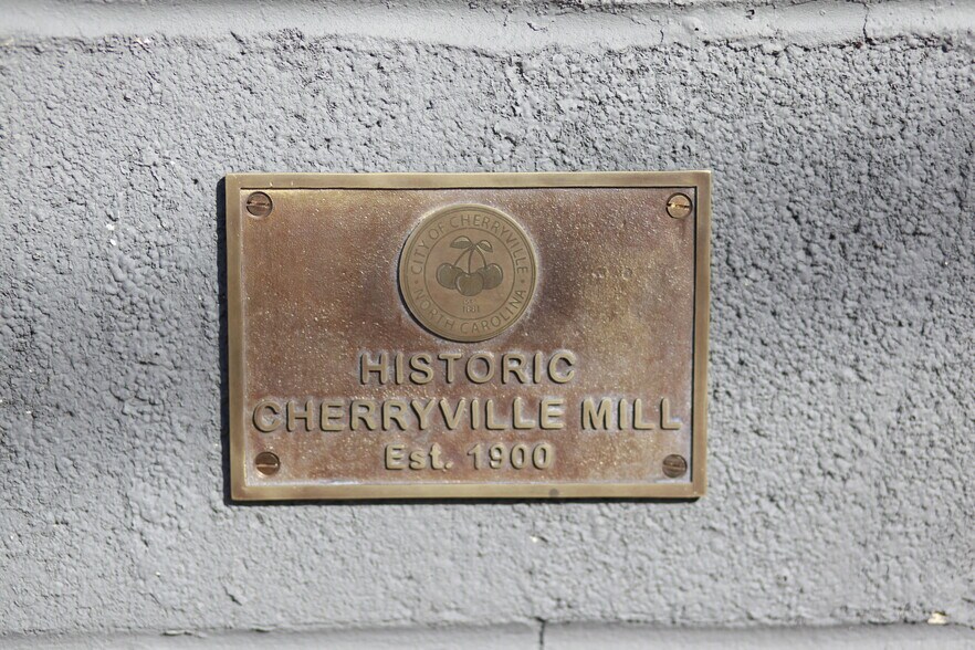 More Photos Of 501 N Mountain St, Cherryville Industrial For Sale