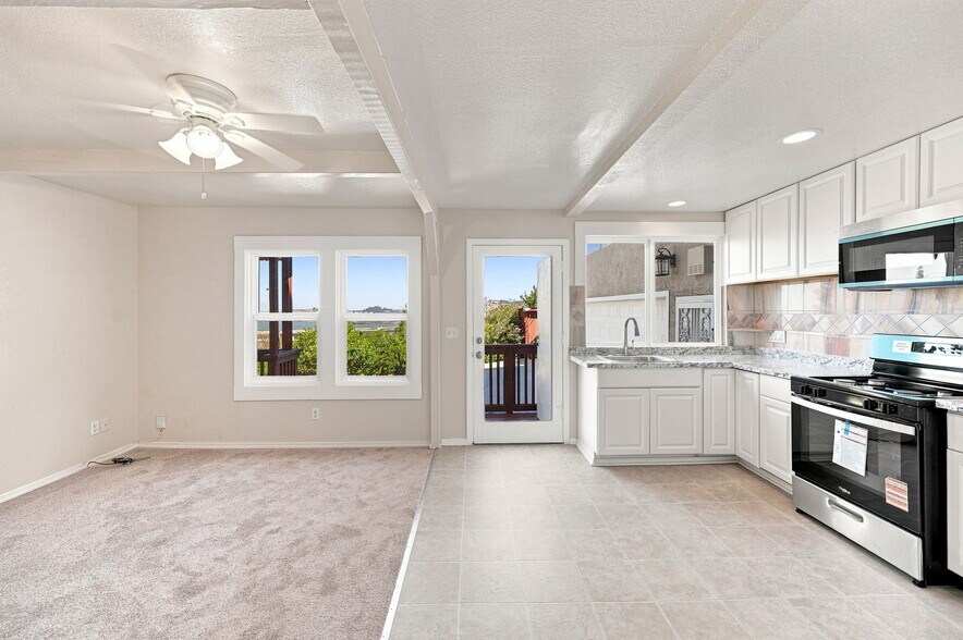 More Photos Of 1135 5th Ave, Crockett Apartments For Sale