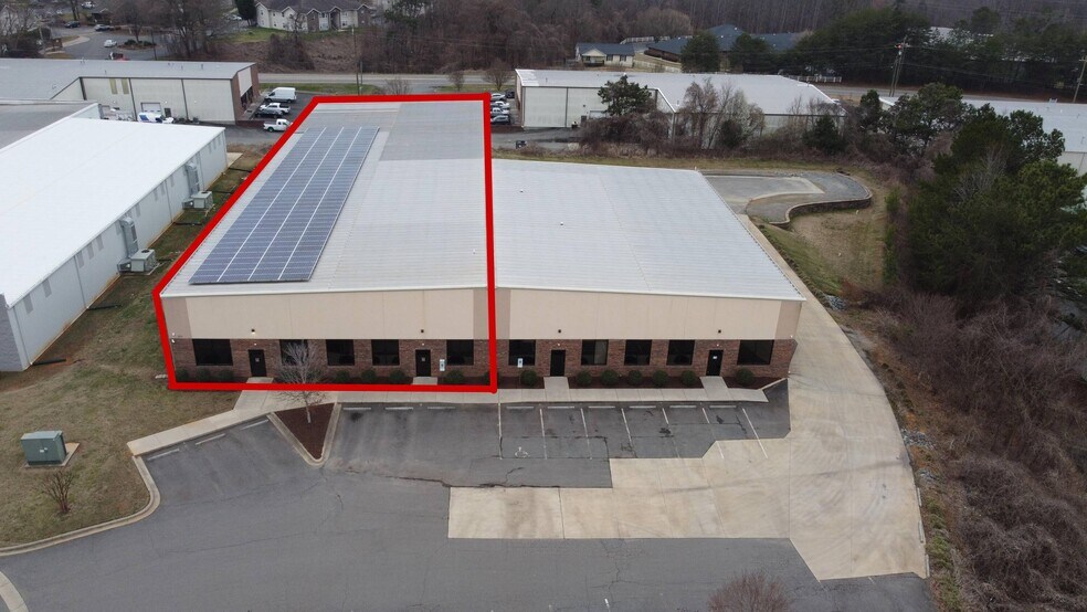 Primary Photo Of 129 Oakpark Dr, Mooresville Light Manufacturing For Lease