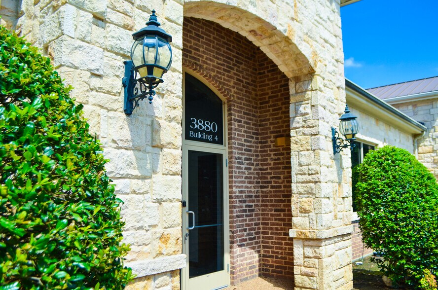 More Photos Of 3880 Parkwood Blvd, Frisco Medical For Lease