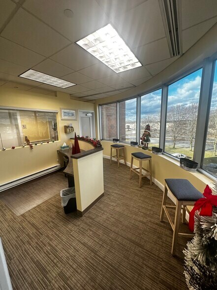 More Photos Of 3880 Veterans Memorial Hwy, Bohemia Office For Lease