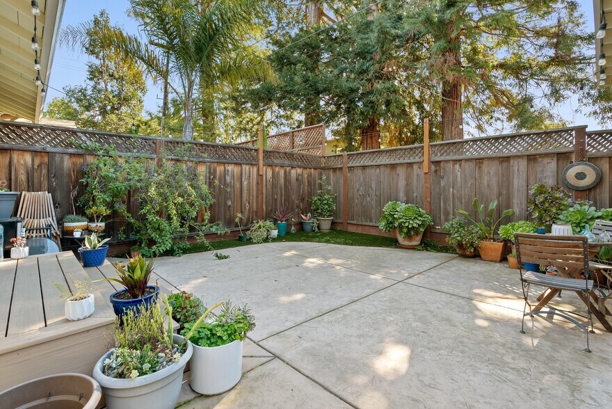 More Photos Of 420 Capitola Road Ext, Santa Cruz Apartments For Sale