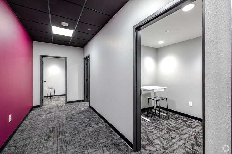 More Photos Of 250 Magnolia Ave SW, Winter Haven Coworking Space