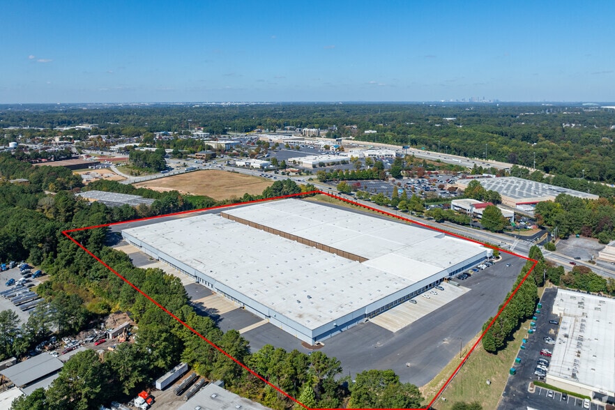 More Photos Of 1791 Mount Zion Rd, Morrow Warehouse For Lease