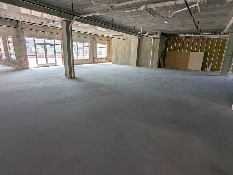 More Photos Of 6330 W Greenfield Ave, West Allis Apartments For Sale