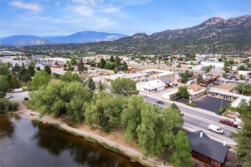More Photos Of 202 Tabor St, Buena Vista General Retail For Sale