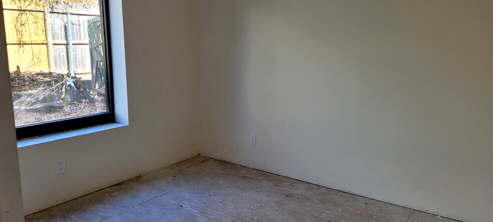 More Photos Of 517 Millburn Ave, Short Hills Storefront For Sale