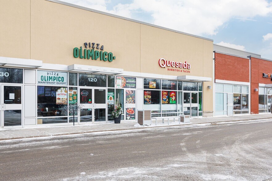 More Photos Of 2785 Boul De La Pinière, Terrebonne Unknown For Lease